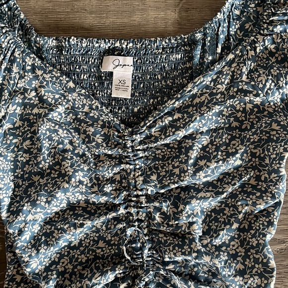 Crop top - Picture 2 of 2